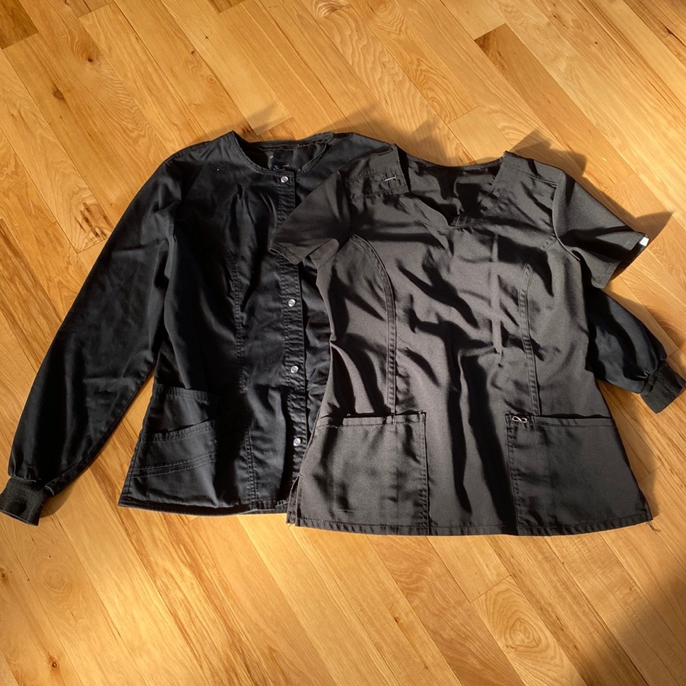 2 Cherokee scrub tops